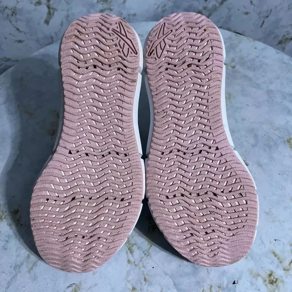 Reebok Zig Sky Womens Size 7.5 Running Shoes Gray Pink Athletic Trainer Sneakers - Picture 8 of 10